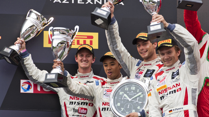 Illustration for article titled Expert Gran Turismo Players Dominate At Actual Racing, Again